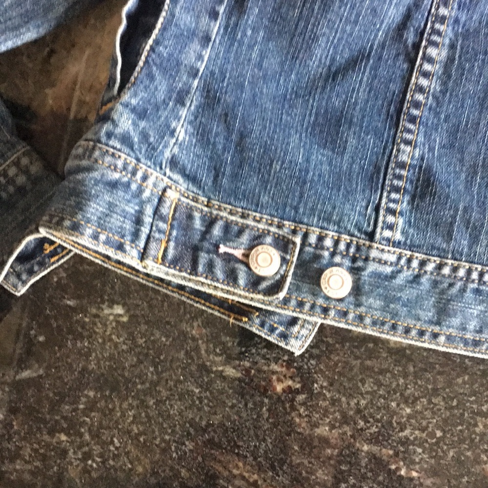 Gap Jean Jacket - Picture 7 of 8